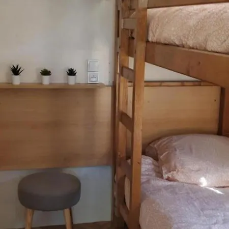 Gite Saint-Martin-Des-Lais, 3 Pieces, 4 Personnes - Fr-1-489-391 Tatil Evi