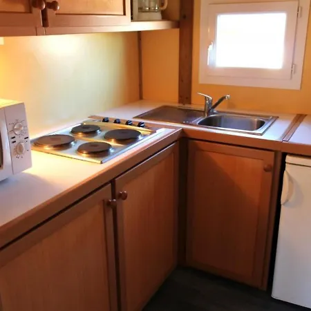 Holiday home Familial Avec Terrasse Et Activites D'ete - 2 Etoiles - Fr-1-489-400 Treignat