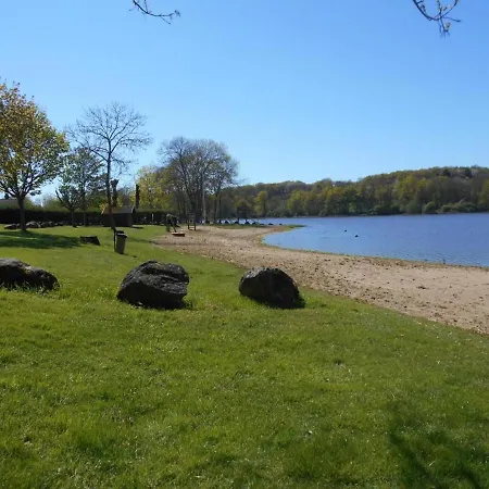 Familial Avec Terrasse Et Activites D'ete - 2 Etoiles - Fr-1-489-400