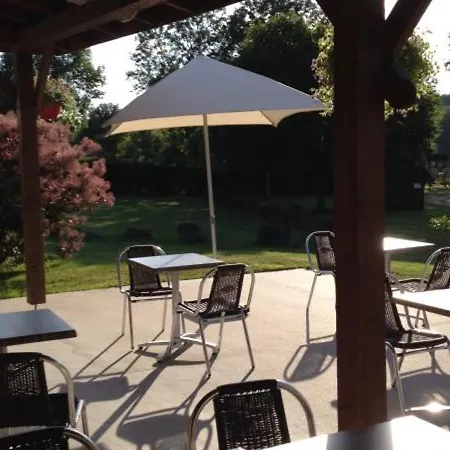 Familial Avec Terrasse Et Activites D'ete - 2 Etoiles - Fr-1-489-400 Treignat