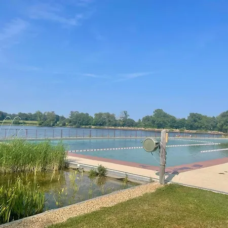 Familial Avec Terrasse Et Activites D'ete - 2 Etoiles - Fr-1-489-400